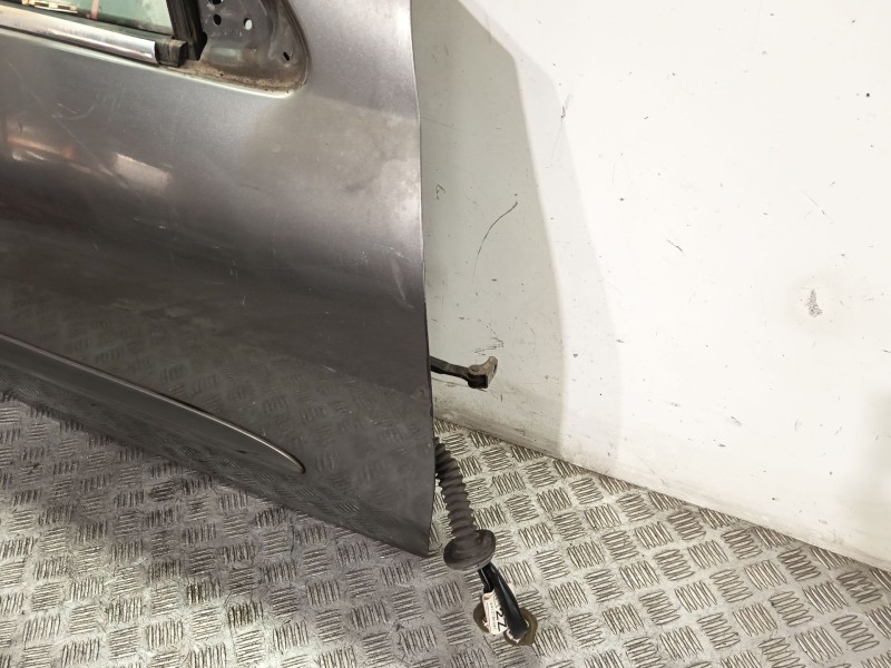 Recambio de puerta delantera derecha para nissan almera ii hatchback (n16) 1.5 referencia OEM IAM 801005M332  