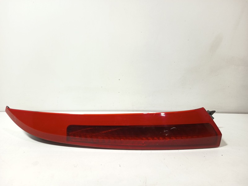 Recambio de piloto trasero derecho para volvo xc90 i (275) d5 awd referencia OEM IAM 157618  