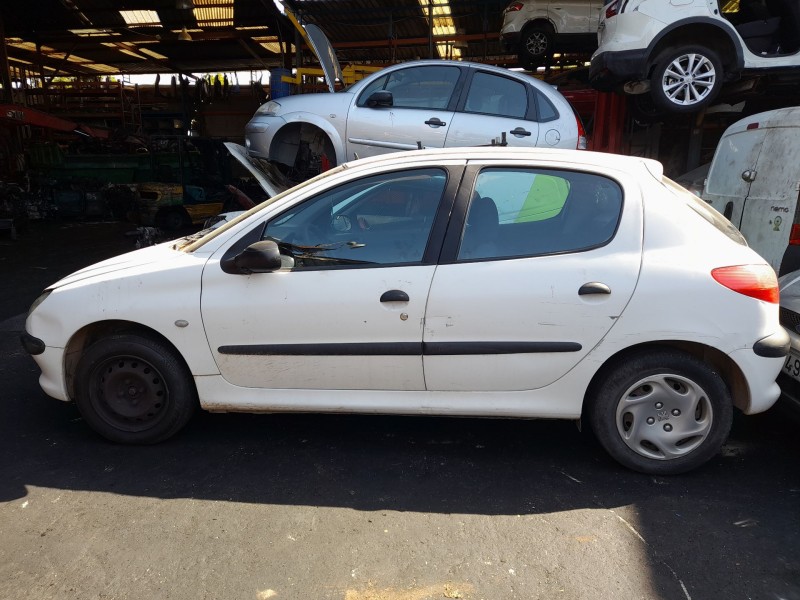 peugeot 206 hatchback (2a/c) del año 1999
