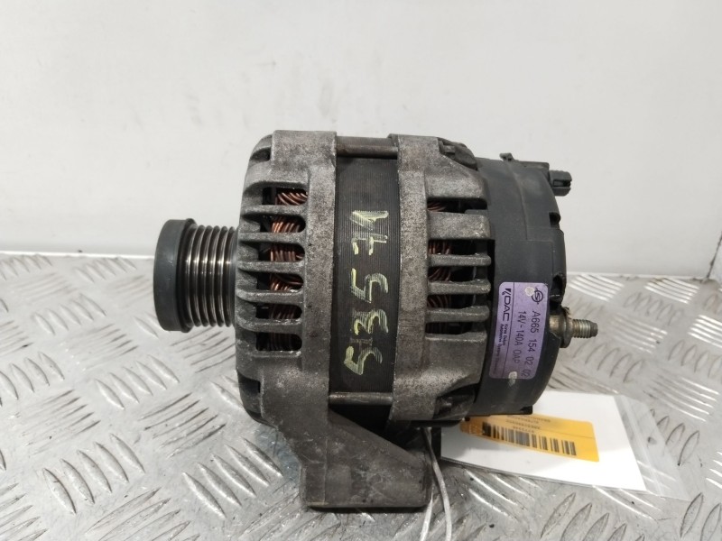 Recambio de alternador para ssangyong rodius i 2.7 xdi 4wd referencia OEM IAM A6651540202 6641540102 