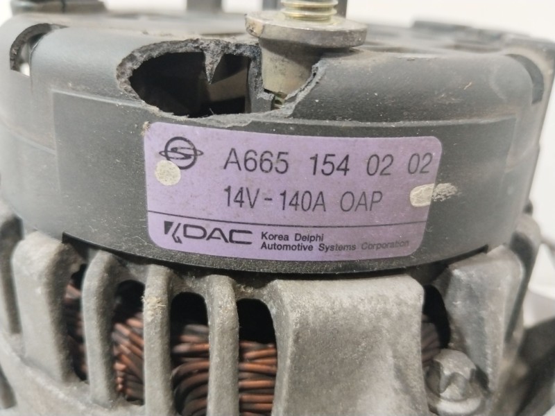Recambio de alternador para ssangyong rodius i 2.7 xdi 4wd referencia OEM IAM A6651540202 6641540102 