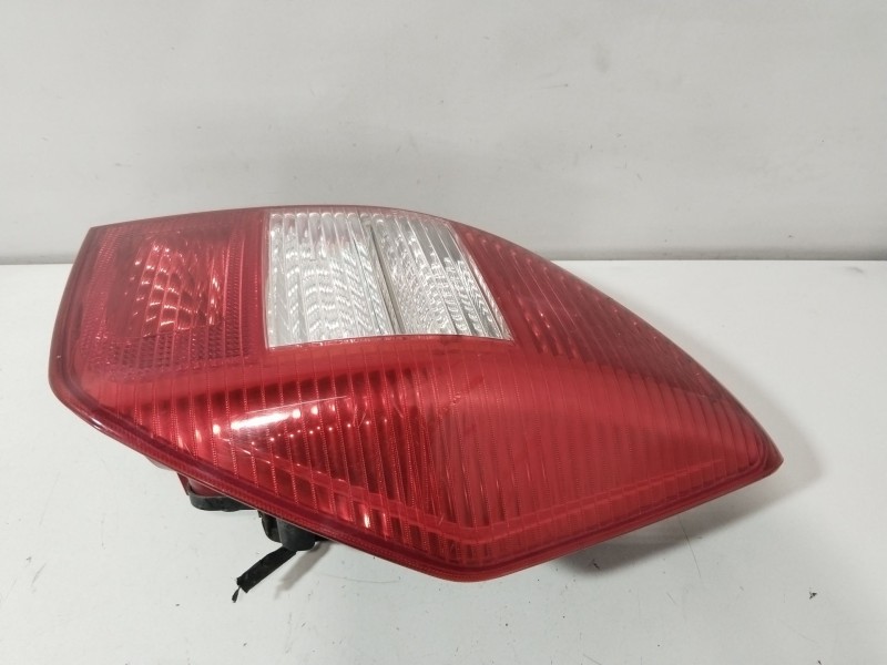 Recambio de piloto trasero derecho para citroën c2 (jm_) 1.4 referencia OEM IAM 6351S7  
