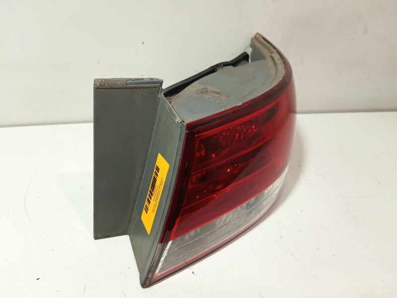 Recambio de piloto trasero derecho para hyundai sonata v (nf) 2.0 crdi referencia OEM IAM 924023K010  