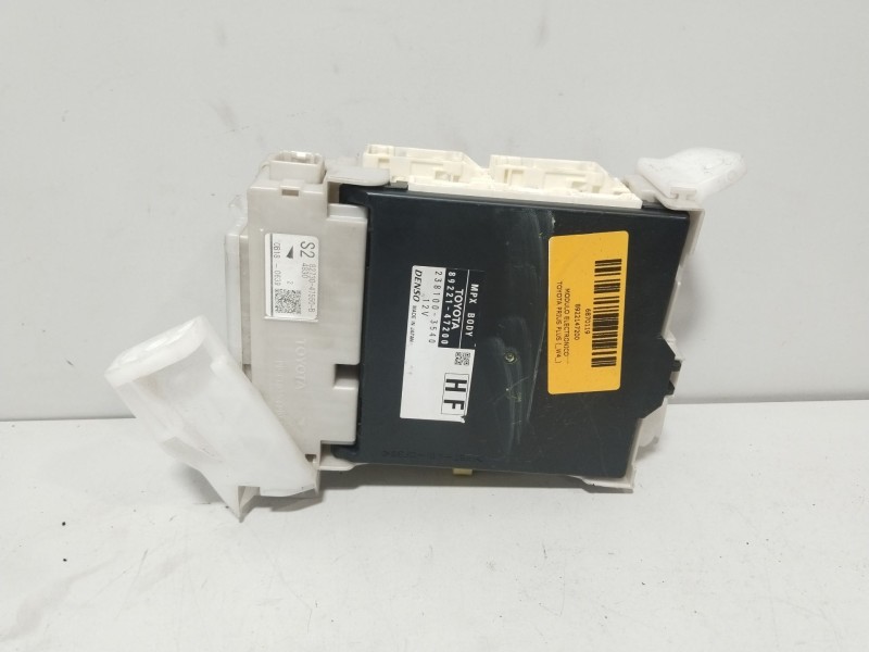 Recambio de modulo electronico para toyota prius plus (_w4_) 1.8 hybrid (zvw40w, zvw41w) referencia OEM IAM 8922147200  
