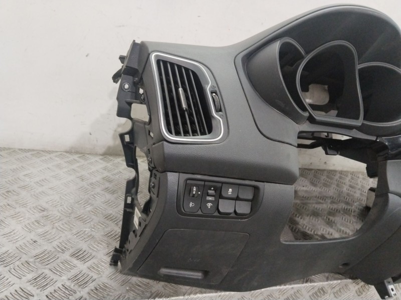 Recambio de salpicadero para kia rio iii (ub) 1.2 cvvt referencia OEM IAM 847101W100HU  