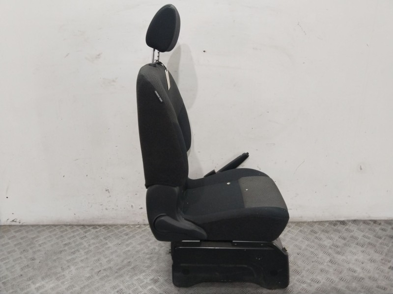 Recambio de asiento delantero derecho para nissan nv200 furgoneta e-nv (me0n) referencia OEM IAM 87601BJ61B  