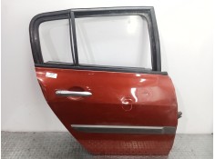 Recambio de puerta trasera derecha para renault megane ii berlina 5p confort authentique referencia OEM IAM  GRANATE 
