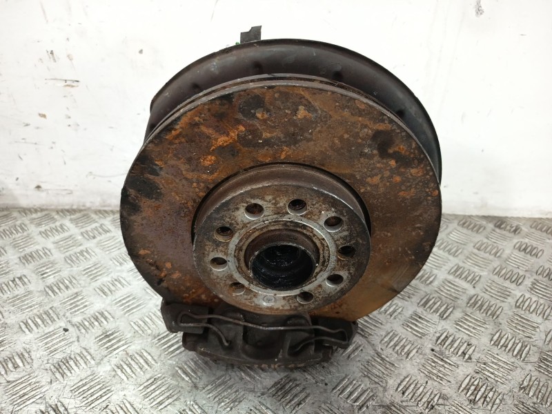 Recambio de mangueta delantera derecha para volkswagen touran (1t1, 1t2) 2.0 tdi referencia OEM IAM 1K0407256AA  