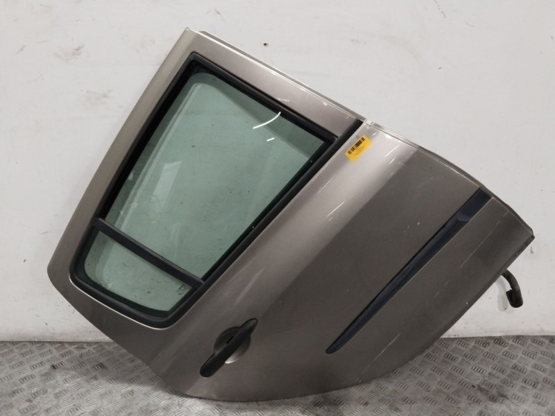 Recambio de puerta trasera derecha para toyota aygo (_b1_) 1.4 hdi (wnb10_) referencia OEM IAM 670030H010  