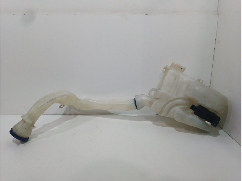 Recambio de deposito limpia para peugeot 207 xt referencia OEM IAM  9648337580 