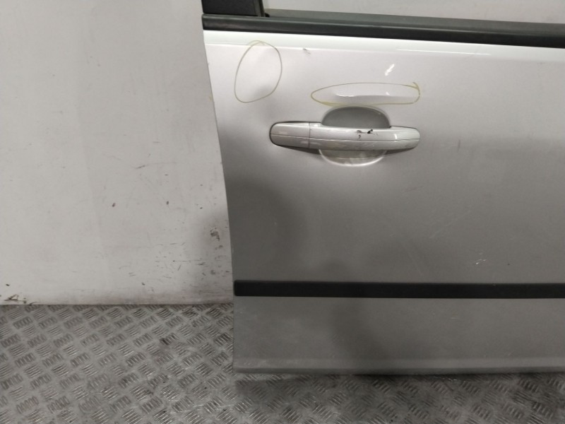 Recambio de puerta delantera derecha para ford c-max (cb3) ghia referencia OEM IAM 1678023 PLATA PLATA