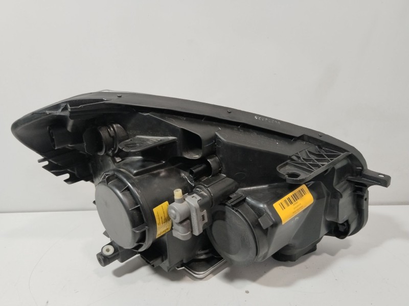 Recambio de faro izquierdo para nissan qashqai i van (j10) 1.6 dci referencia OEM IAM 26060BR60B  