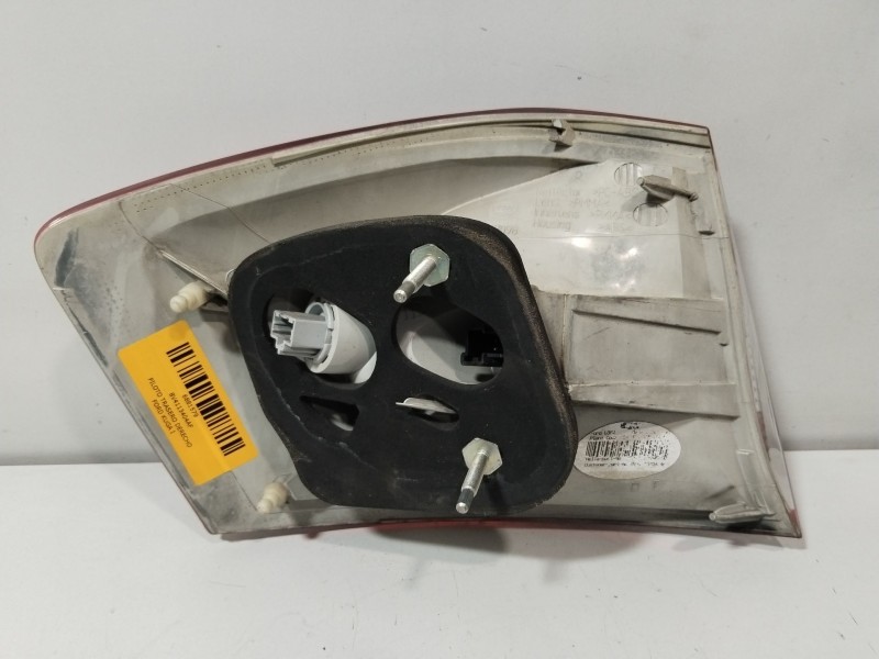 Recambio de piloto trasero derecho para ford kuga i 2.0 tdci referencia OEM IAM 8V4113404AF  