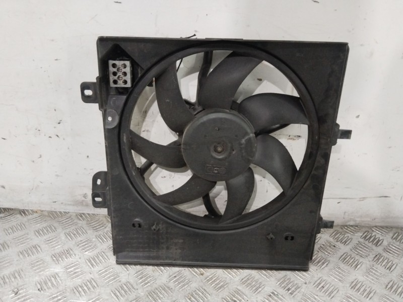 Recambio de electroventilador para citroën c-elysee (dd_) 1.6 bluehdi 100 referencia OEM IAM 9812028580  