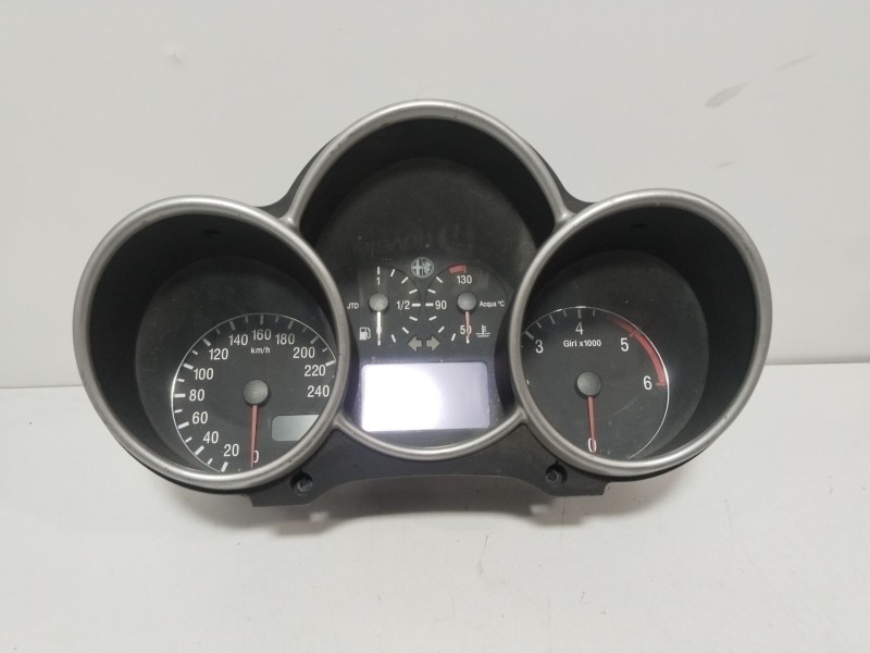 Recambio de cuadro instrumentos para alfa romeo 147 (190) 1.9 jtd distinctive referencia OEM IAM 110008953007  