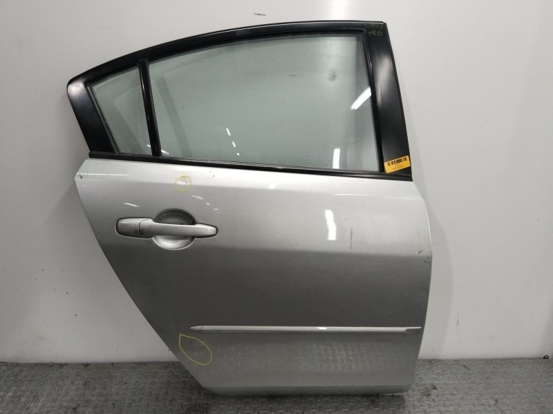Recambio de puerta trasera derecha para mazda 3 sedán (bk) 1.6 (bk12) referencia OEM IAM BNYV7202XD  