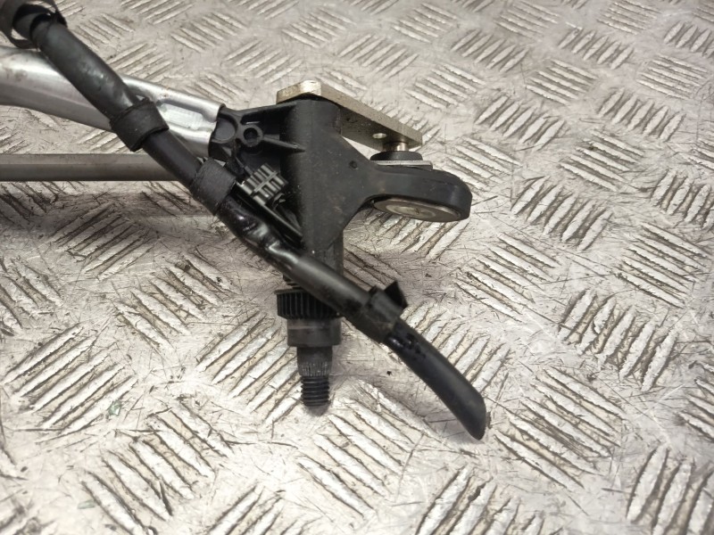Recambio de motor limpia delantero para bmw 1 (e87) 118 i referencia OEM IAM 719303601 61617192963 