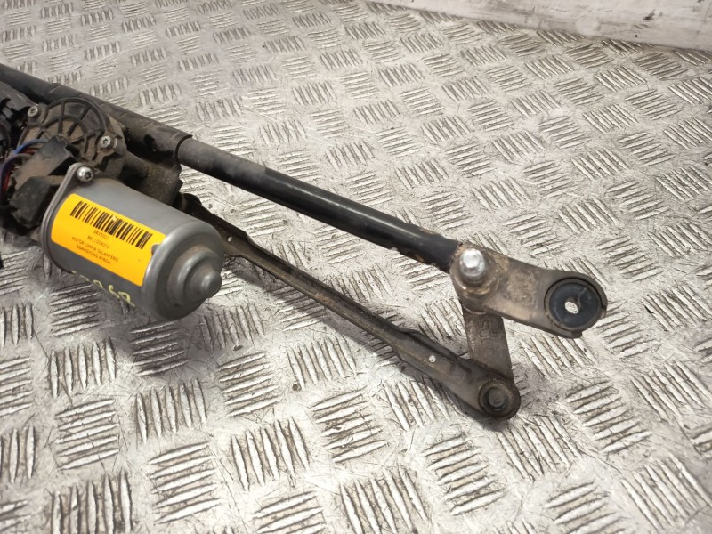 Recambio de motor limpia delantero para ssangyong kyron 2.0 xdi referencia OEM IAM 8611009002  