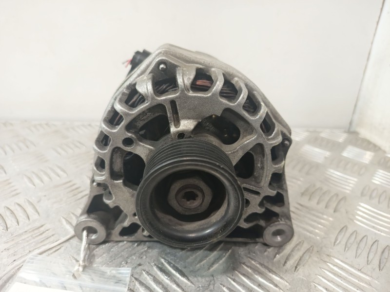 Recambio de alternador para peugeot 207/207+ (wa_, wc_) 1.4 16v referencia OEM IAM 9642879980 5702J3 