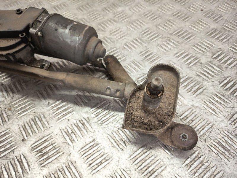 Recambio de motor limpia delantero para mazda 5 (cr) 2.0 cd (cr19) referencia OEM IAM CC2967340C  