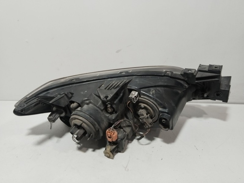 Recambio de faro izquierdo para mazda 3 sedán (bk) 1.6 (bk12) referencia OEM IAM BN8V510L0E  