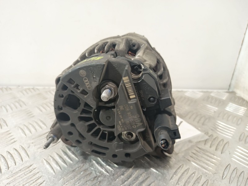 Recambio de alternador para volkswagen golf iv (1j1) 1.6 16v referencia OEM IAM 028903028 038903018PV 
