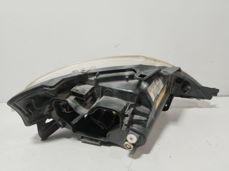 Recambio de faro izquierdo para citroën c3 i (fc_, fn_) 1.4 i referencia OEM IAM 620885  