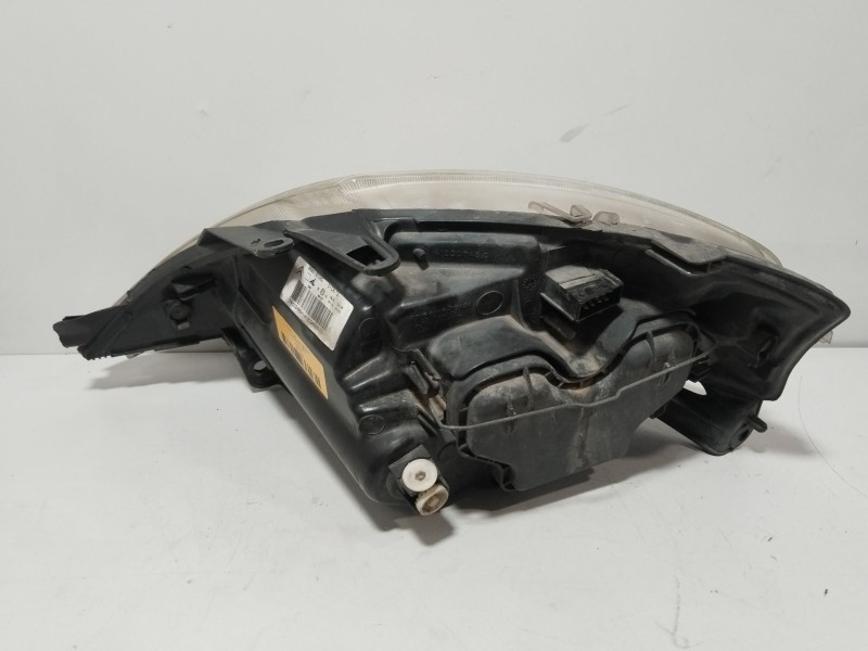 Recambio de faro derecho para citroën c3 i (fc_, fn_) 1.4 hdi referencia OEM IAM 620685  