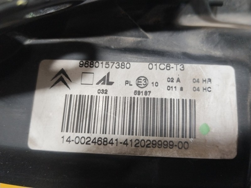 Recambio de faro derecho para citroën c3 i (fc_, fn_) 1.4 hdi referencia OEM IAM 620685  