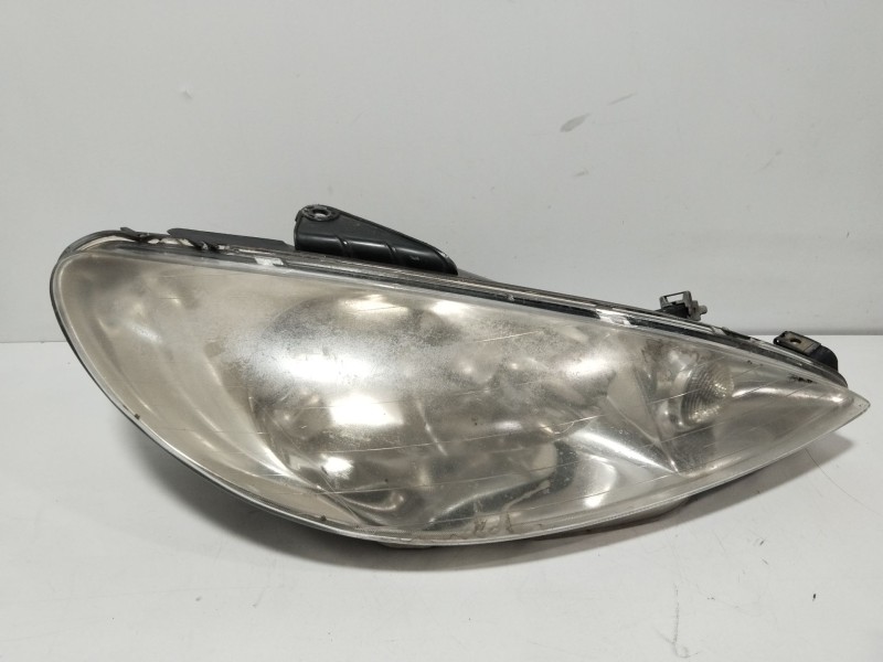 Recambio de faro derecho para peugeot 206 hatchback (2a/c) 1.4 16v referencia OEM IAM 9628666780 6205S9 