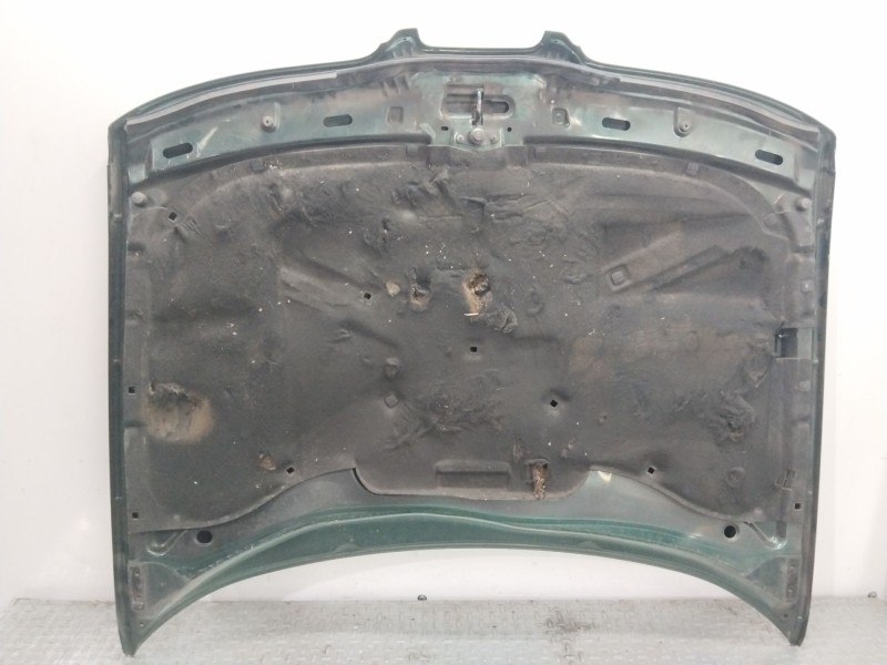 Recambio de capot para seat toledo ii (1m2) 2.3 v5 referencia OEM IAM 1M0823033D  