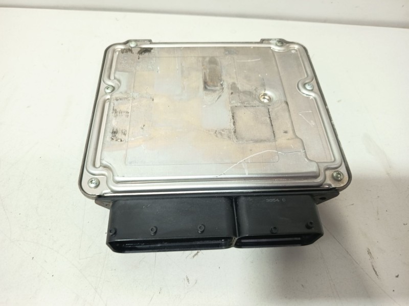 Recambio de centralita motor uce para volkswagen golf v (1k1) 1.6 fsi referencia OEM IAM 0261S02070  