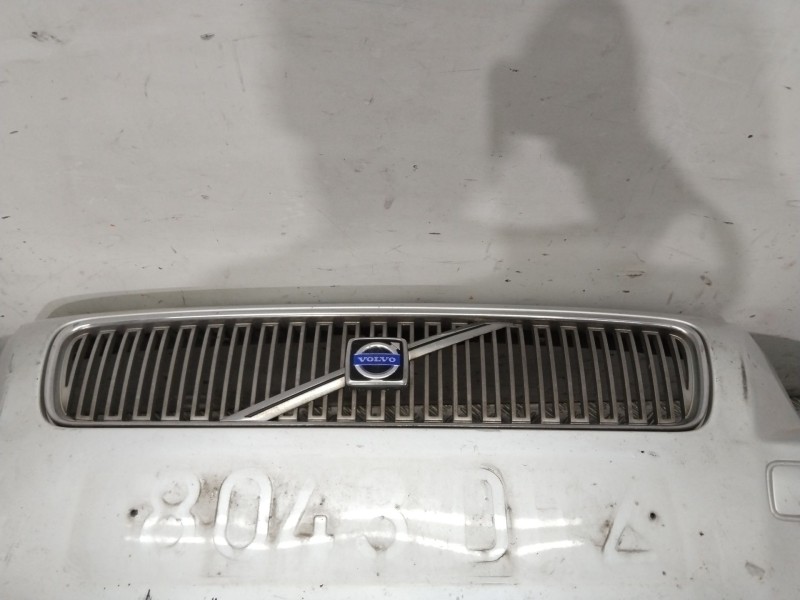 Recambio de paragolpes delantero para volvo v50 (545) 2.4 referencia OEM IAM 39991837  