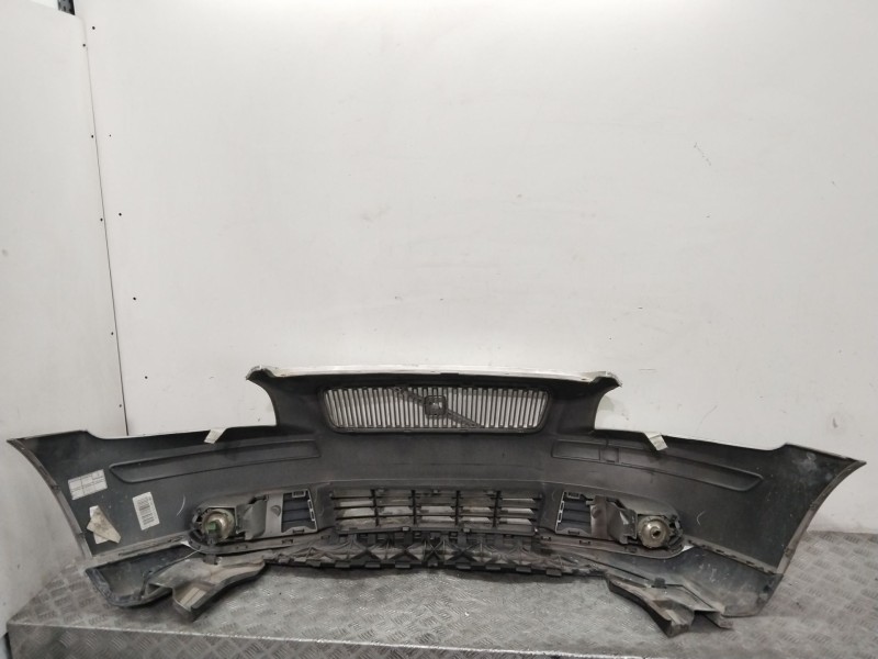 Recambio de paragolpes delantero para volvo v50 (545) 2.4 referencia OEM IAM 39991837  