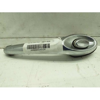 MANETA EXTERIOR DELANTERA DERECHA 04724912AD PLATA 