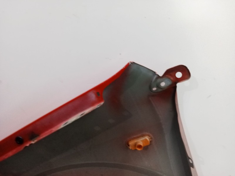 Recambio de aleta delantera izquierda para ford fusion (ju_) 1.4 referencia OEM IAM 1420115  