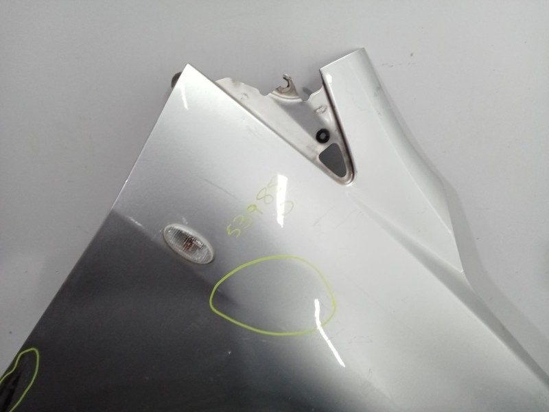 Recambio de aleta delantera derecha para mazda 5 (cr) 2.0 cd (cr19) referencia OEM IAM C23552111C  