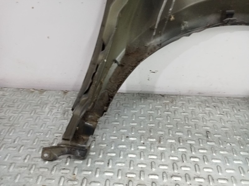 Recambio de aleta delantera izquierda para nissan primera hatchback (p12) 1.9 dci referencia OEM IAM 63101AV630  