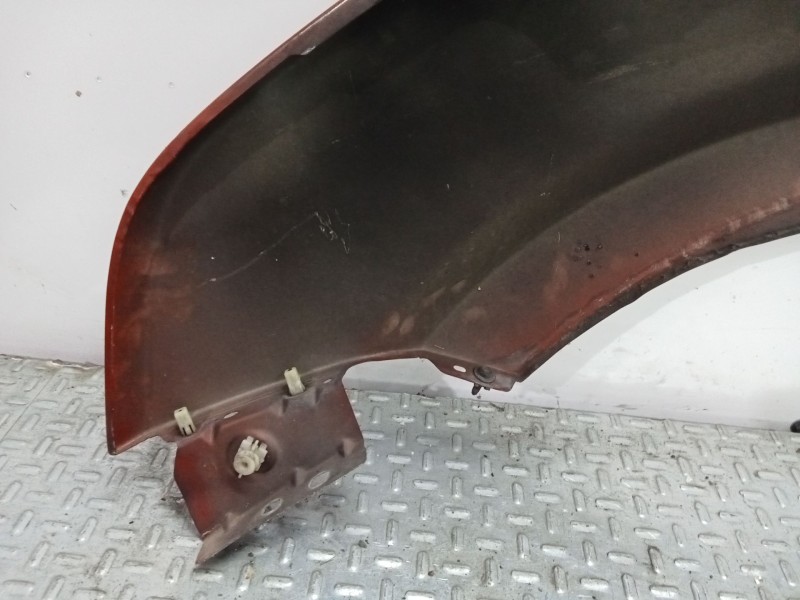 Recambio de aleta delantera derecha para ford fusion (ju_) 1.4 referencia OEM IAM 1420114  