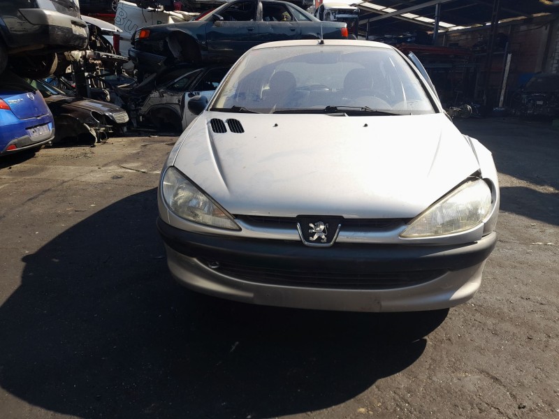 peugeot 206 hatchback (2a/c) del año 2001