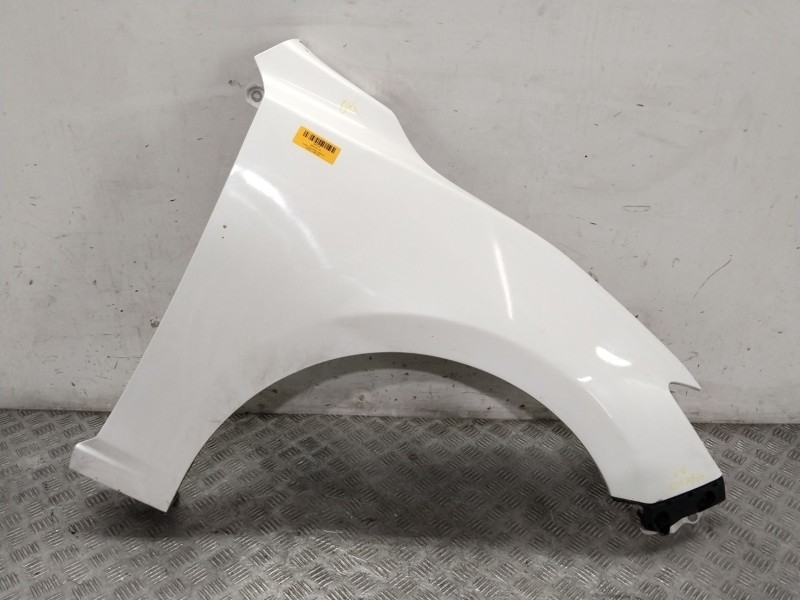 Recambio de aleta delantera derecha para mazda 3 (bm, bn) 2.2 d referencia OEM IAM BBM452111B  