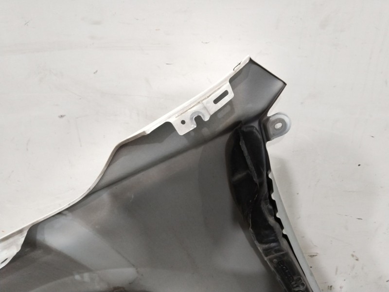 Recambio de aleta delantera derecha para mazda 3 (bm, bn) 2.2 d referencia OEM IAM BBM452111B  