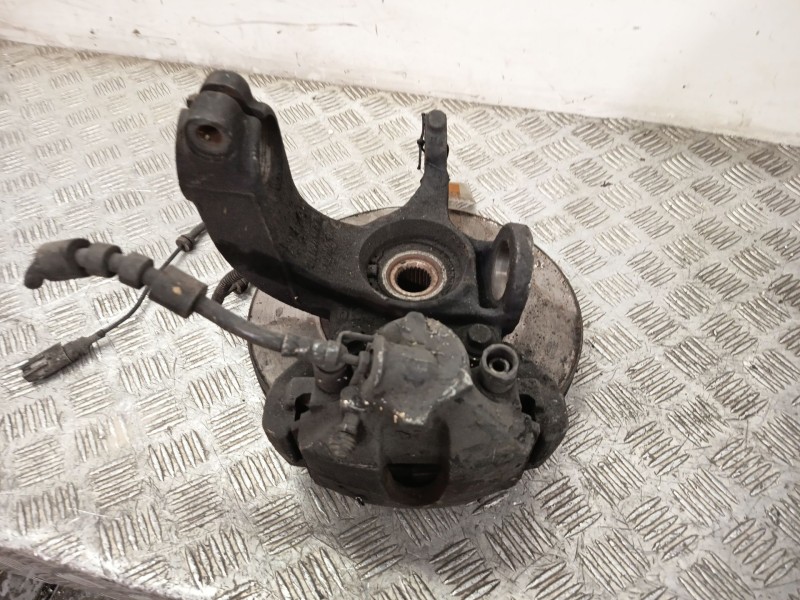 Recambio de mangueta delantera derecha para ford tourneo connect 1.8 tdci referencia OEM IAM 1439603  