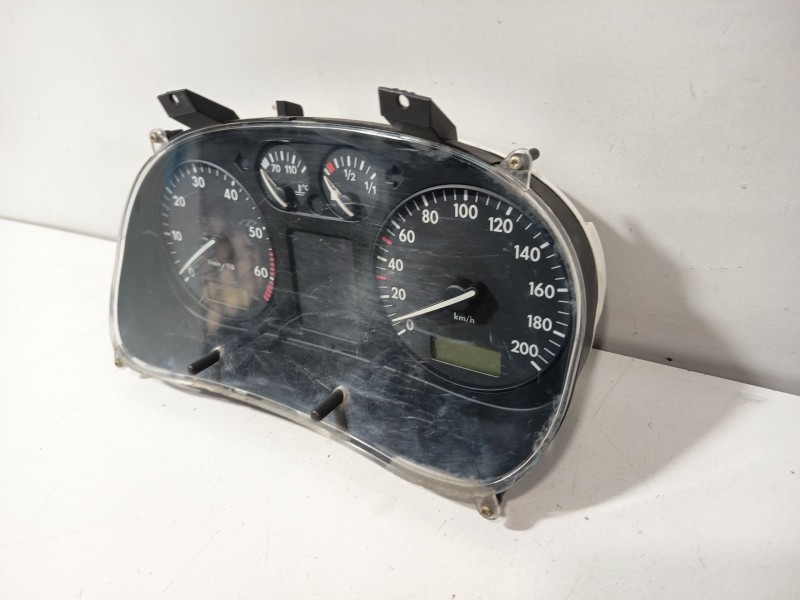 Recambio de cuadro instrumentos para volkswagen polo berlina (6n1) básico referencia OEM IAM 0263602005  
