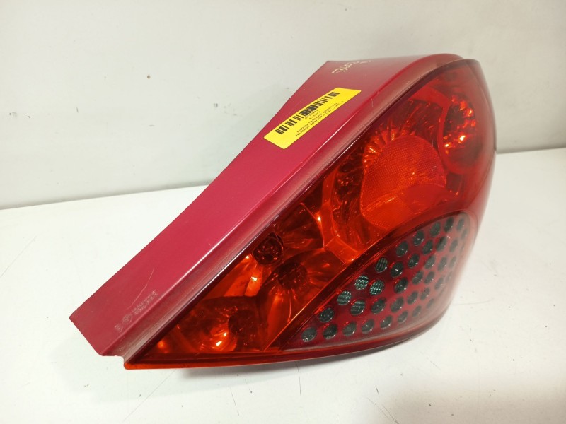 Recambio de piloto trasero derecho para peugeot 207/207+ (wa_, wc_) 1.4 hdi referencia OEM IAM 6351Y7  