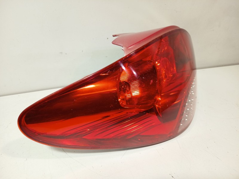 Recambio de piloto trasero izquierdo para peugeot 207/207+ (wa_, wc_) 1.4 hdi referencia OEM IAM 6350Y7  