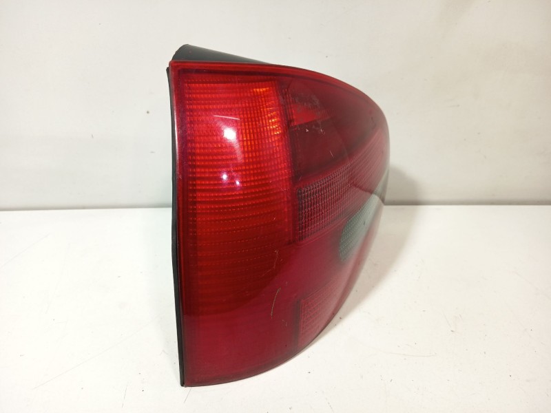 Recambio de piloto trasero izquierdo para audi a3 (8l1) 1.9 tdi referencia OEM IAM 8L0945095A  