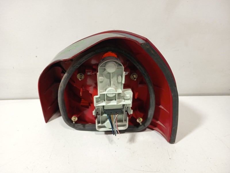 Recambio de piloto trasero izquierdo para audi a3 (8l1) 1.9 tdi referencia OEM IAM 8L0945095A  