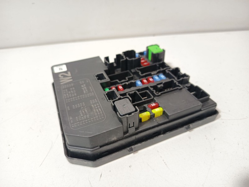 Recambio de caja reles / fusibles para nissan nv200 furgoneta e-nv (me0n) referencia OEM IAM 284B73NL1A  