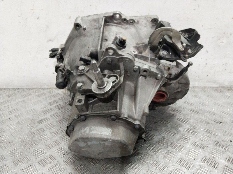 Recambio de caja cambios para citroën c2 vtr referencia OEM IAM 200P47  